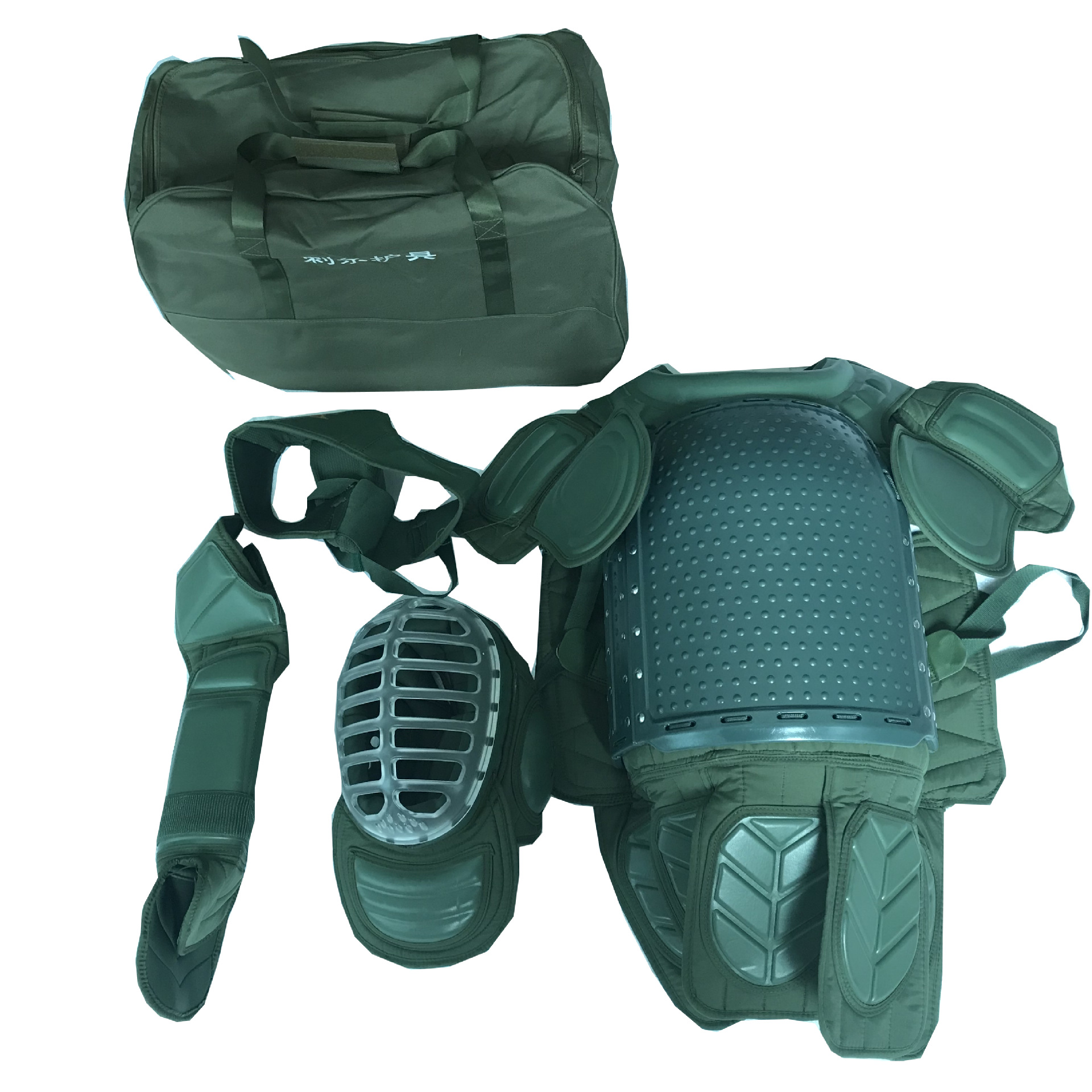 辽粤情谊浓！杜锋和杨鸣热聊徐杰莫兰德叙旧萨林杰跟辽宁众将寒暄(图1)